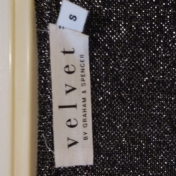 Stunning Metallic Silver Blouse - Picture 5 of 5